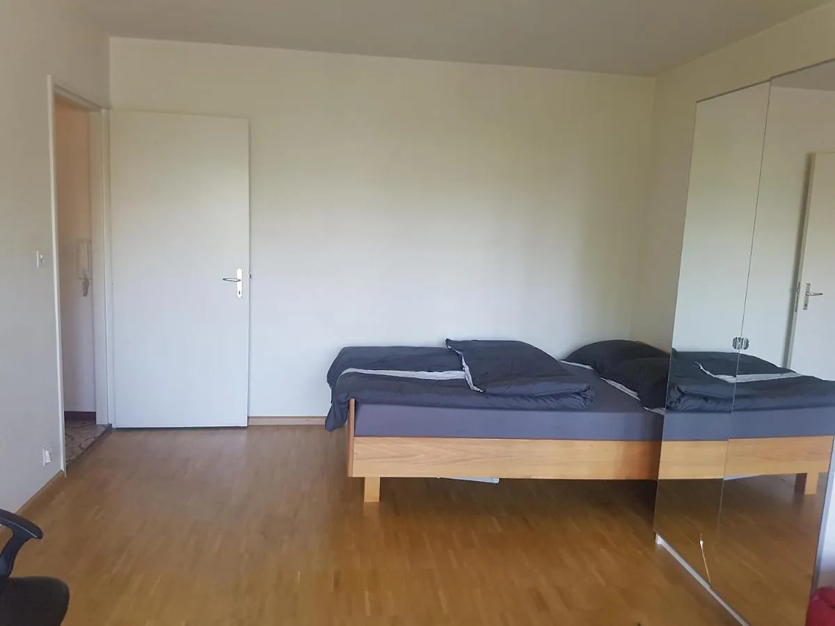 Lovely 1-Bedroom Rental Unit With Bath Tub. Basilea Appartamento